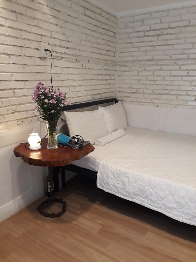 Phuong Van Hotel Хошимин Экстерьер фото